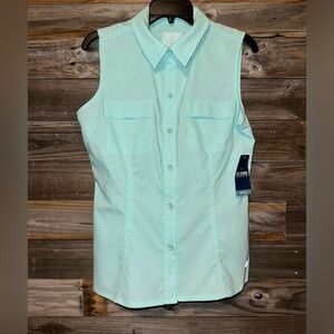 Reel Legend- womens small-performance outfitter- Mariner